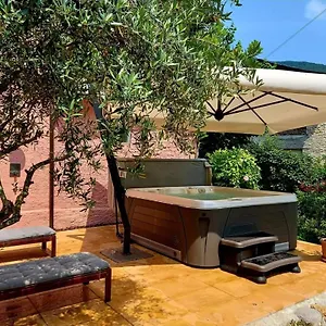 La Casa Rosa Di Segusino Sequsino